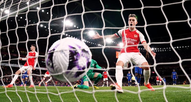  - VIDEO - Premier League : le but chanceux de White écoeure les Blues, Arsenal colle une manita à Chelsea