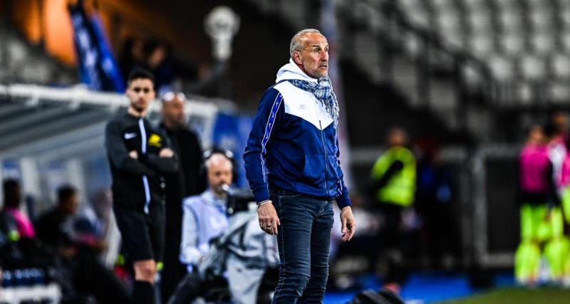  - Laurent Peyrelade (Grenoble) : "C'est une défaite au goût amer "regrette le coach 