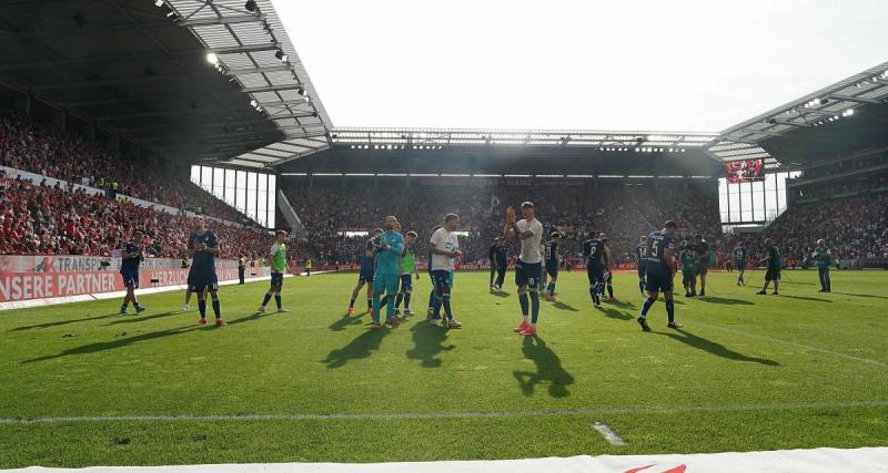  - Une bombe retrouvée aux abords d'un stade en Allemagne !