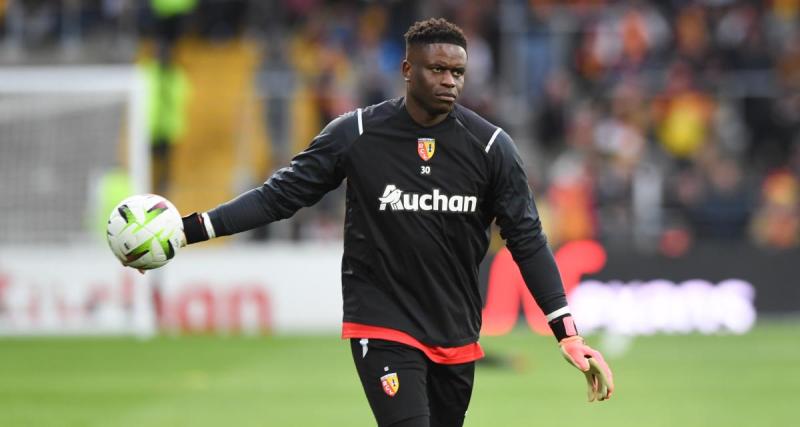  - Lens : Brice Samba s'attend à "un très grand combat" à Marseille