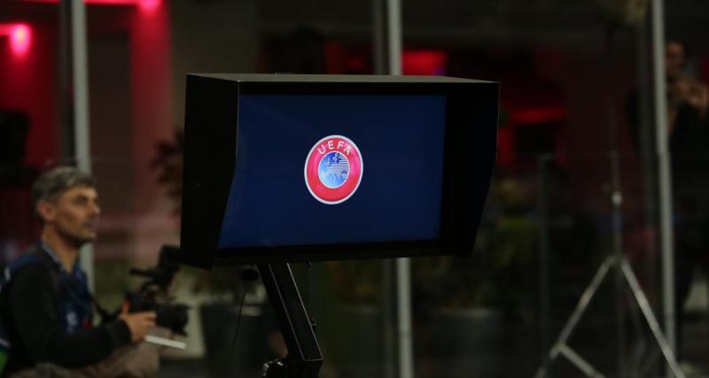  - Football : un premier pays européen rejette la VAR 