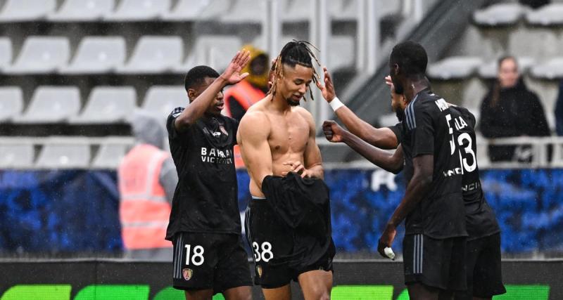  - L2 (J35) : Le Paris FC surprend Angers, Laval se relance, Rodez impressionne, Annecy spectaculaire...