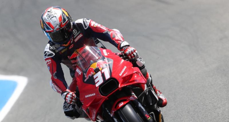  - VIDEO – Moto GP : la chute impressionnante de la pépite Acosta, qui finit dans le décor