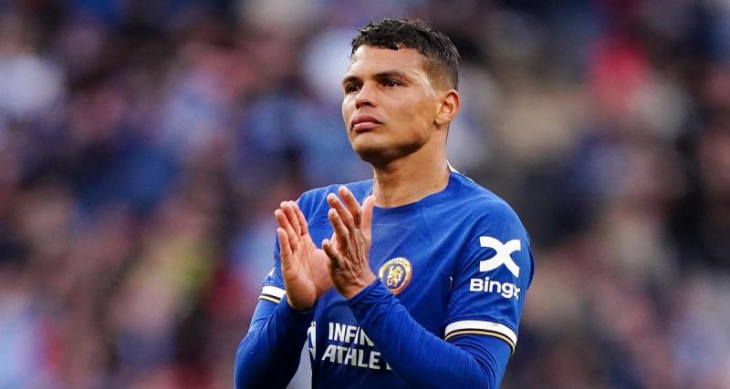  - PSG : les larmes touchantes de Thiago Silva pour annoncer son départ de Chelsea