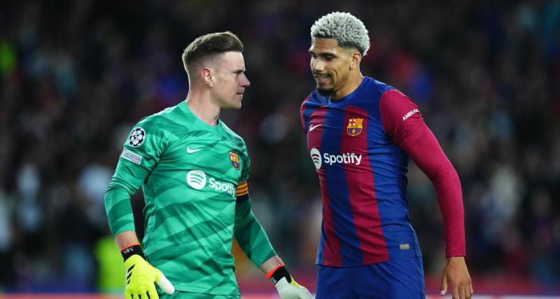  - Deux erreurs de ter Stegen et Araujo, le Barça mené à la pause par Valence !