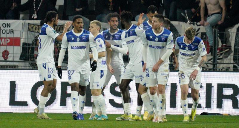  - Dunkerque - Auxerre : le résumé vidéo du succès du leader auxerrois