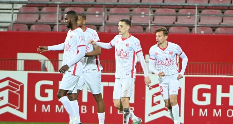  - Nîmes : l’explosion de joie dans les vestiaires après la victoire arrachée à GOAL