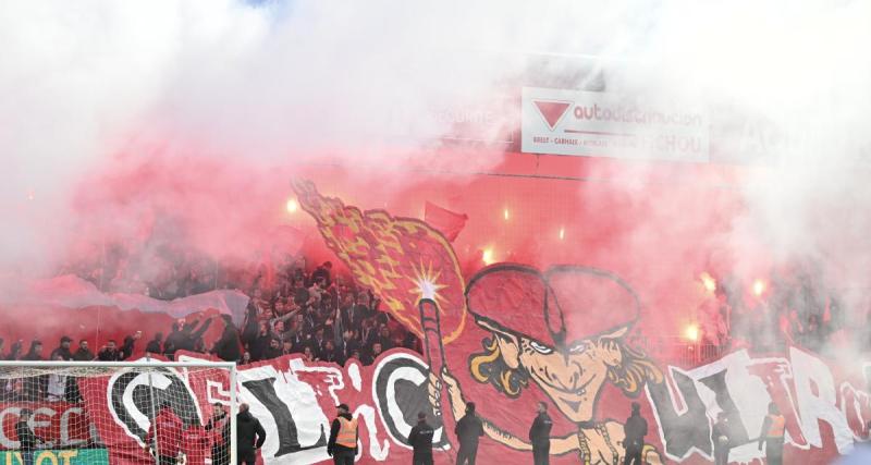  - Brest : le défilé impressionnant des supporters, en marge de la réception de Reims