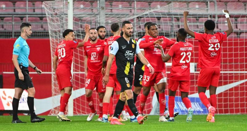 - National (J33) : Martigues défait, Niort revient, Châteauroux sauvé, les relégués connus