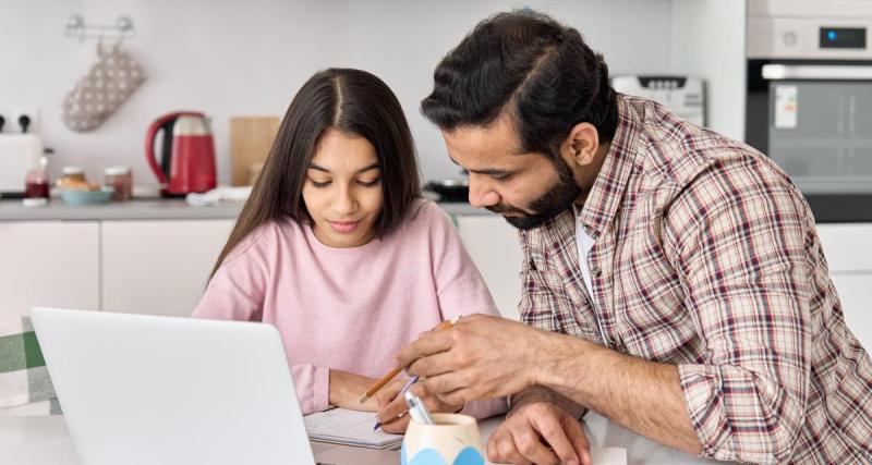  - Quelle attitude adopter face aux devoirs de mon enfant ? Les professionnels vous donnent 6 conseils qui transforme cette corvée en succès 