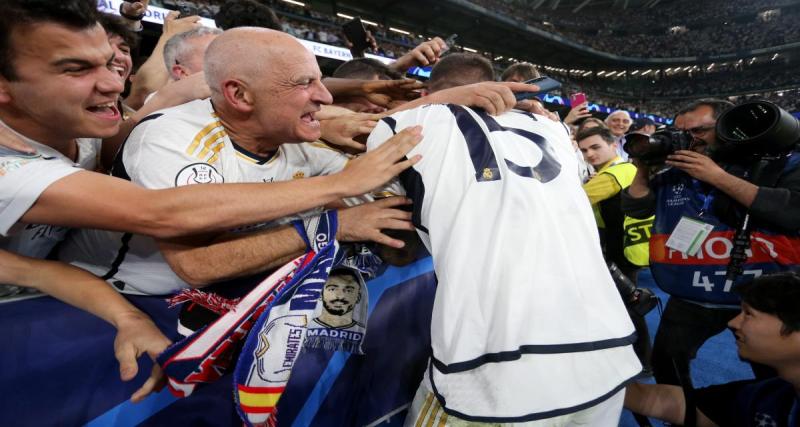  - Real Madrid : les supporters madrilènes hurlent le nom de Mbappé pendant la cérémonie du titre