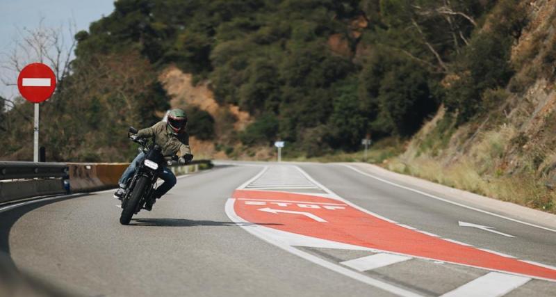  - Rouler à moto sur la bande d'arrêt d'urgence ? C'est bientôt possible mais ...