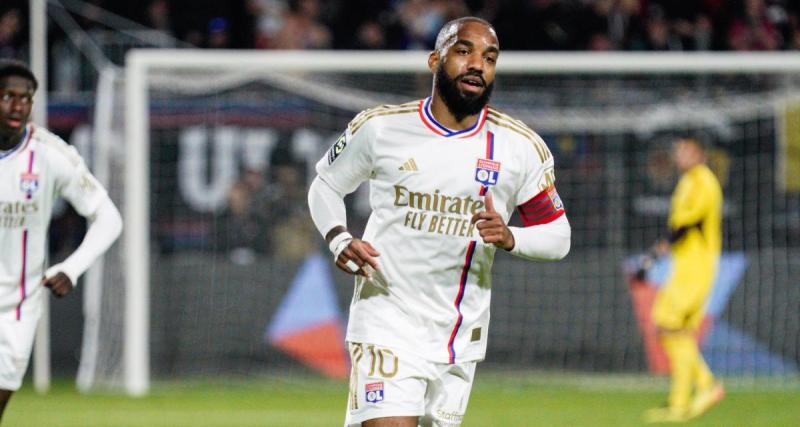  - OL : Alexandre Lacazette prisé par un club saoudien ?