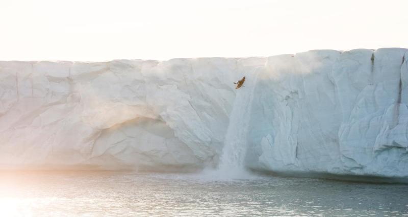  - Saut de 20m sur une cascade de glace en kayak, les coulisses de l'exploit dans un documentaire exceptionnel