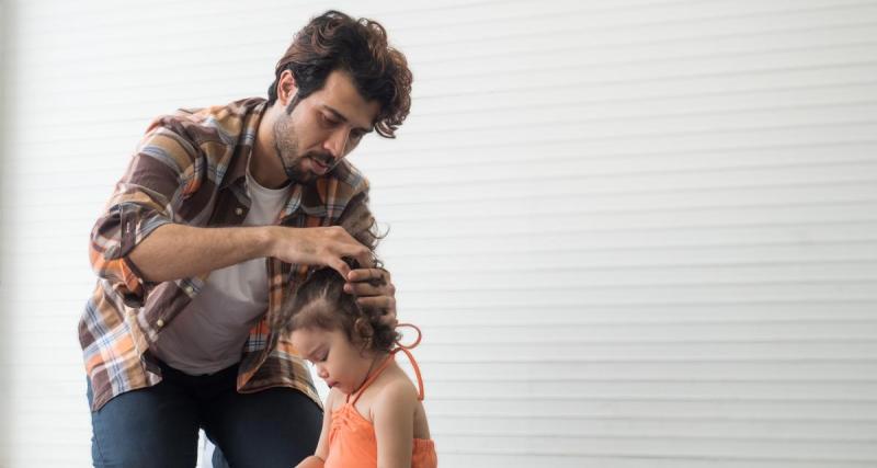  - Coiffure pour enfant : 5 idées de coiffures faciles avec des barrettes et des bandeaux