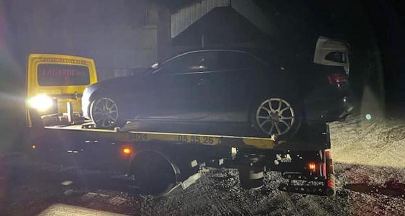  - Le permis de ce jeune automobiliste n’a tenu que 4 mois, il était trop pressé d’aller à la fête foraine