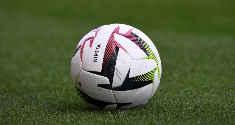  - Football : la foudre fait un mort et un blessé grave lors d’un match dans le Pas-de-Calais