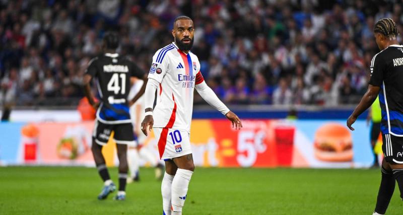  - OL - PSG : incertain sur son avenir et les JO, Lacazette refuse de parler d'un duel avec Mbappé