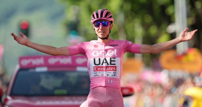  - Giro : le geste d'une immense classe de Pogacar pour un jeune fan, le Slovène encensé par les fans (VIDEO)