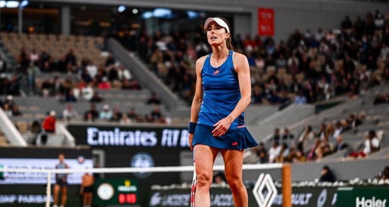  - Roland-Garros : Cornet balayé pour le tout dernier match de sa carrière, immense émotion pour la Française, fraîchement retraitée