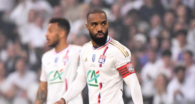  - OL : réunion décisive pour l'avenir de Lacazette