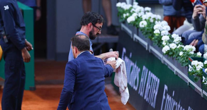  - Roland-Garros : le match entre Medvedev et Machac interrompu après qu’un pigeon ait percuté le toit 