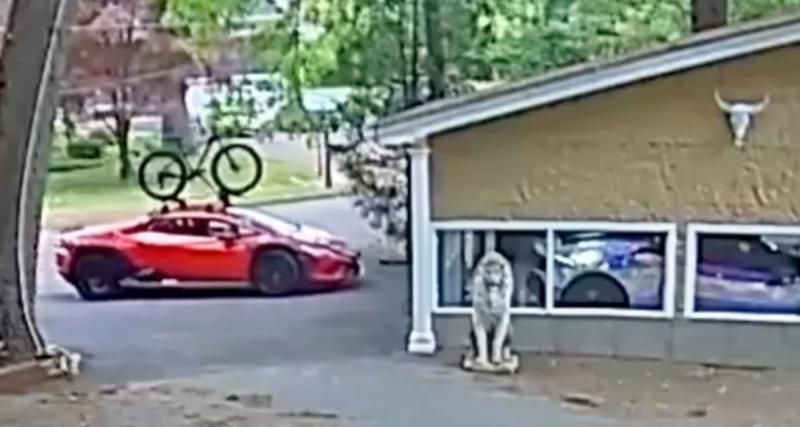  - VIDEO - Transporter un vélo sur le toit d’une Lamborghini est si peu commun que le conducteur l’a oublié