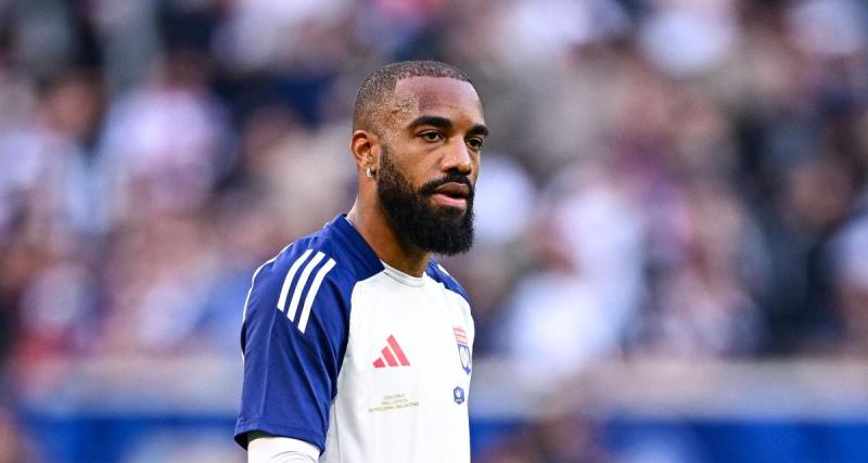  - OL : Alexandre Lacazette très proche de signer en Arabie Saoudite ?
