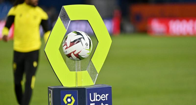  - PSG, OM, OL... le nouveau ballon de la Ligue 1 dévoilé !