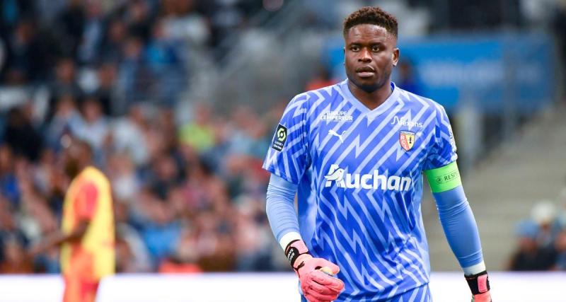  - Mercato : l'OM a donné une première réponse pour Samba (RC Lens) 