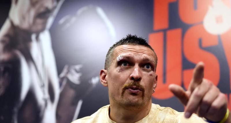  - Boxe : Usyk va se lancer dans un tout nouveau challenge en compagnie de ... The Rock !