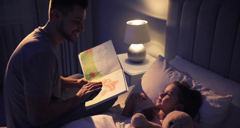  - Ce papa a trouvé une solution miracle pour coucher sa petite fille 