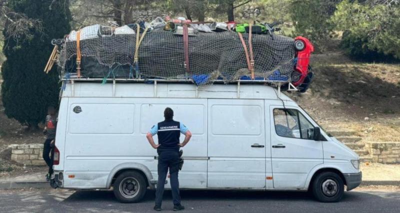  - Légère surcharge… La camionnette transportait plus du double du poids autorisé