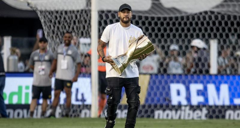  - Football : Neymar drague une grande équipe brésilienne, et ce n’est pas Santos !