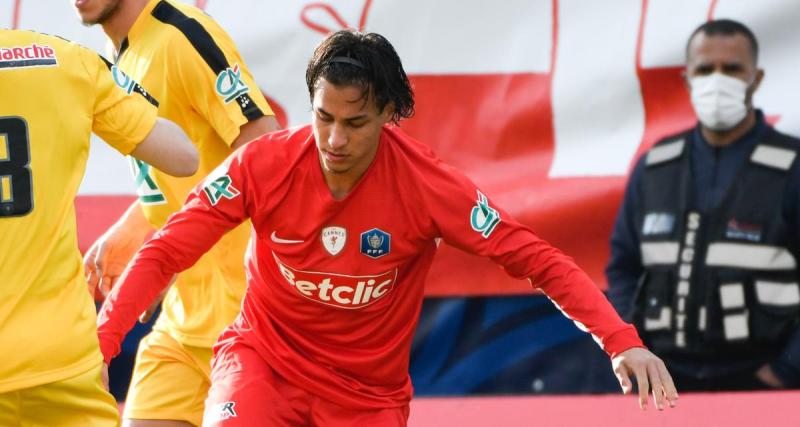  - Cannes : une révélation file chez un relégué de Ligue 2 (off)