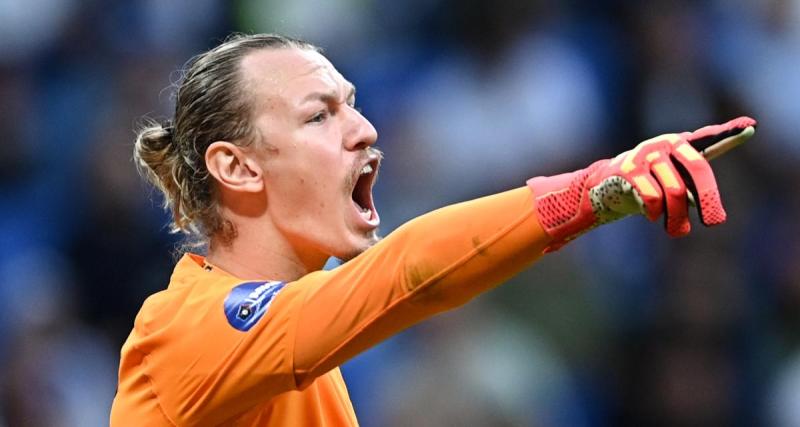  - PSG : Safonov met déjà la pression à Donnarumma 
