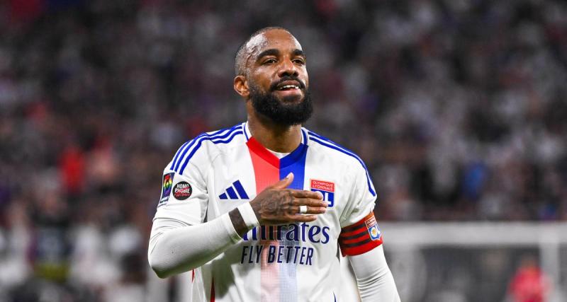  - OL : les belles images du retour d'Alexandre Lacazette à Clairefontaine