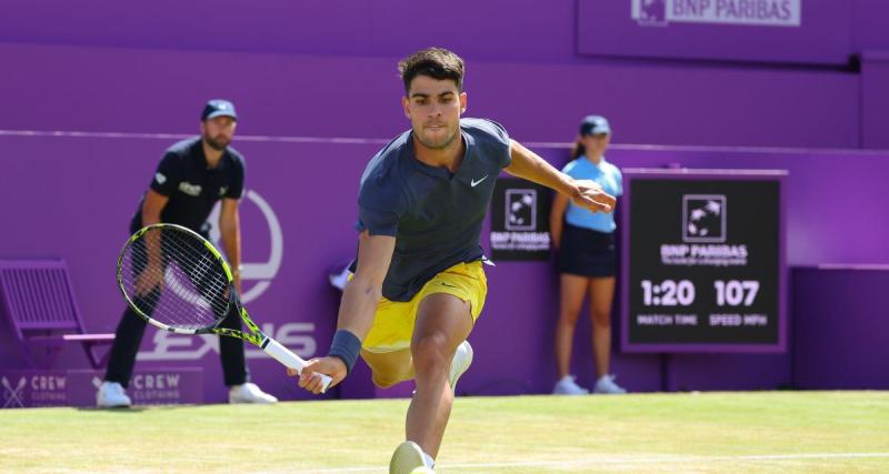  - VIDEO – Tennis : Alcaraz encore attaqué par les abeilles en plein match