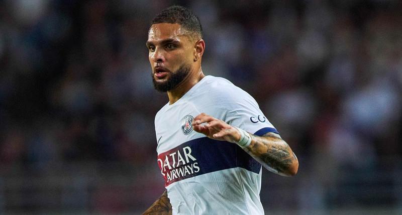  - Layvin Kurzawa (PSG) sur son avenir : "Je veux rejouer au football"