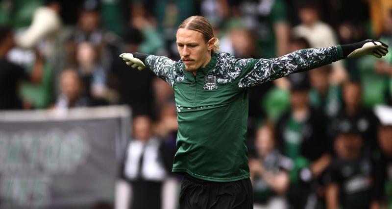  - PSG : la révélation surprenante de Safonov sur son arrivée à Paris
