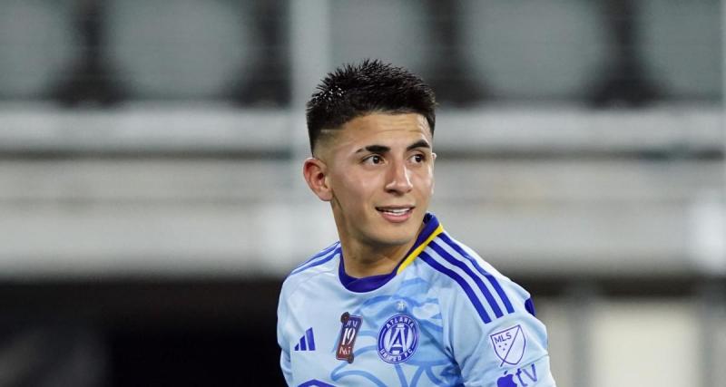  - OL : un crack argentin dans le viseur des Gones 
