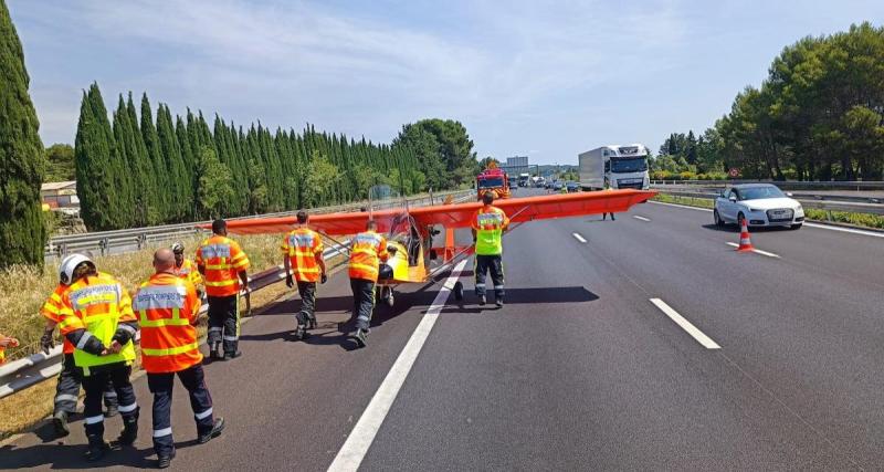  - Un ULM atterrit sur une autoroute, sous les yeux médusés des automobilistes