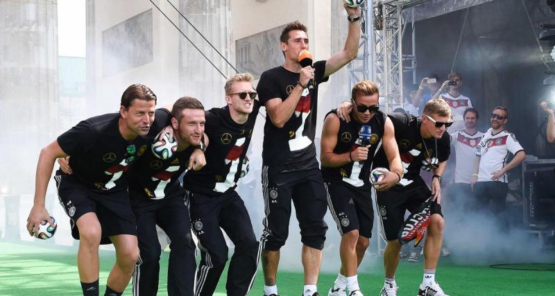  - Football : un champion du monde allemand prend sa retraite ! (officiel)