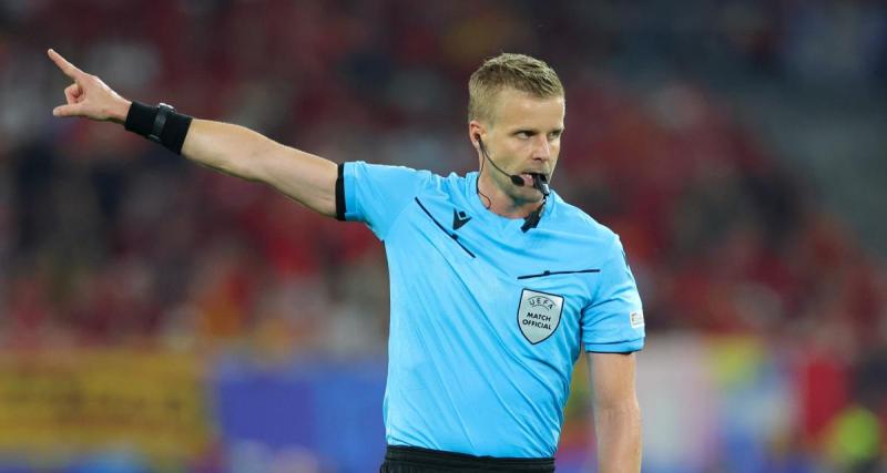  - L'arbitre de France-Belgique connu