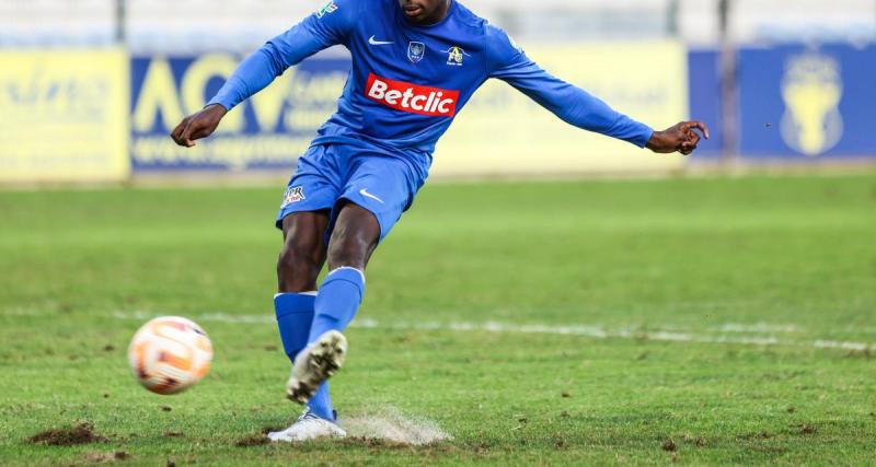  - Aubagne : la fusion avec le SC Air Bel et l'ES Pennoise mise en stand-by