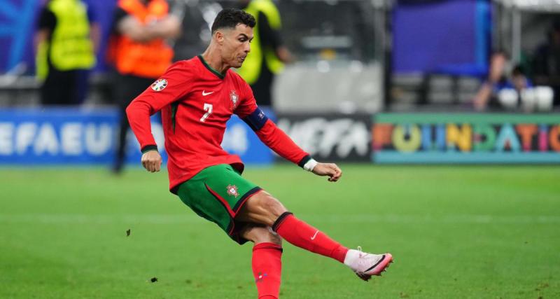  - Portugal - Slovénie : la BBC se moque de Ronaldo, une légende anglaise enrage