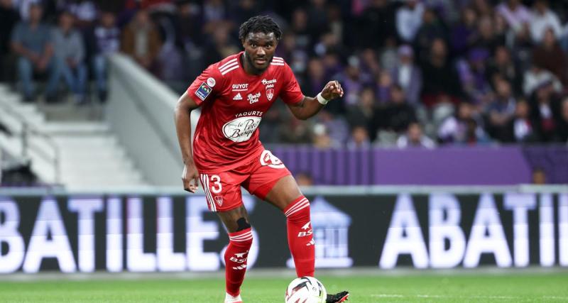  - OM : Lilian Brassier est Marseillais (off)