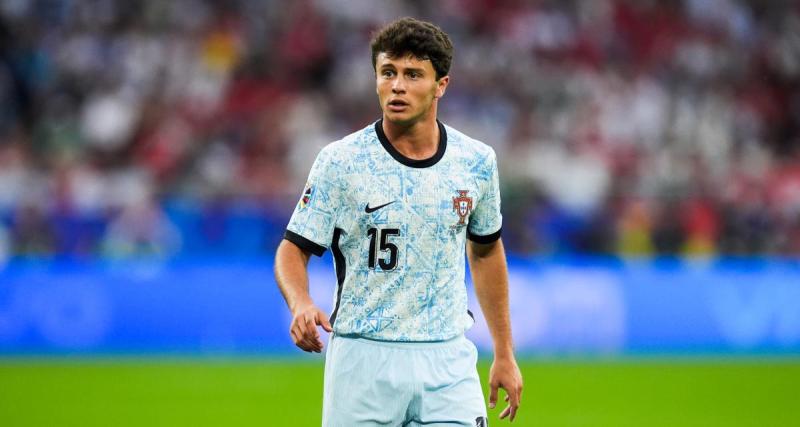  - PSG : un chèque fou proposé pour la pépite Joao Neves ?