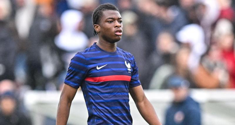  - OL : le bijou d’un jeune de 16 ans avec les pros en match amical 
