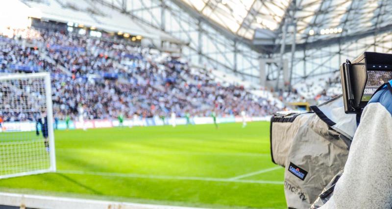  - Droits TV : les clubs pour un contrat limité ?